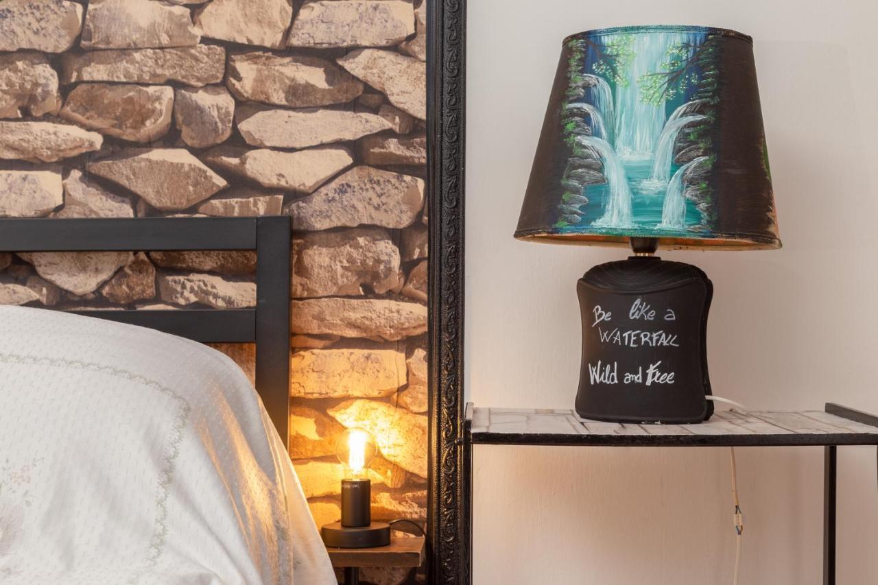 Lodge & Art - San Francesco - Trieste Center ***** Экстерьер фото